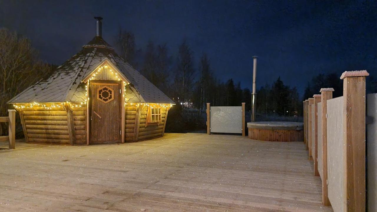 The Friendly Moose Overtornea Exterior foto